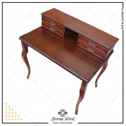 میز تحریر کلاسیک