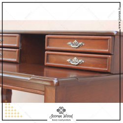 میز تحریر کلاسیک